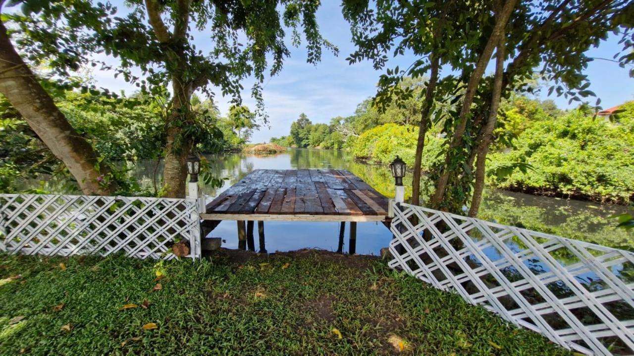Gypsea Marari Bed & Breakfast Alappuzha Exterior photo
